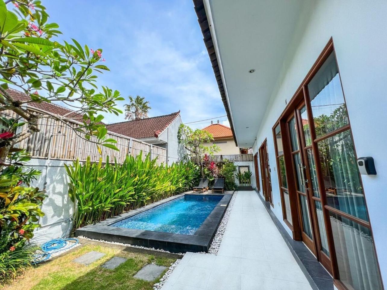 Island Boy Guesthouse T Prime Location In Canggu Exterior foto